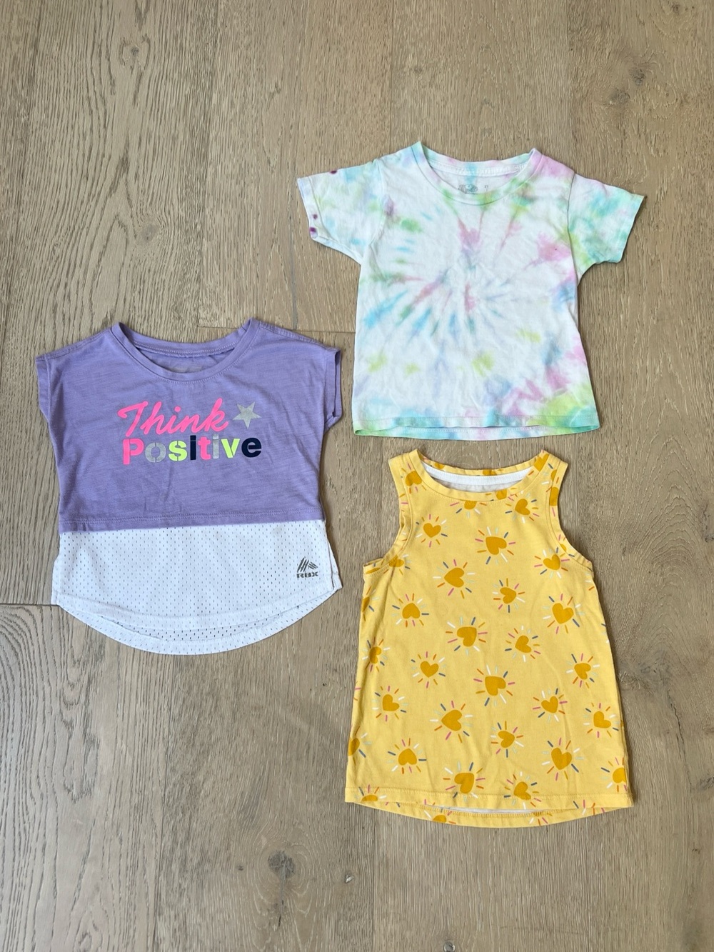 💜 🩷 💛 3T Short Sleeve Kids Tee Shirt Bundle (3 Pieces) 💜 🩷 💛